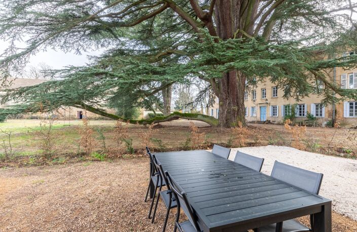 Appartement en triplex avec terrasse - ARNAS — photo 5
