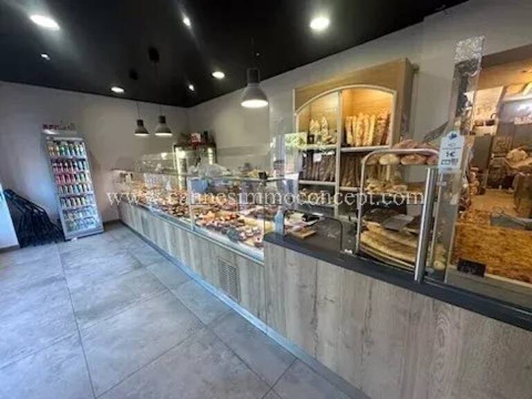 Fonds de commerce boulangerie 120 m² — photo 1