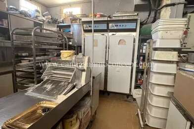 Commerce 2 pièces 315000 €