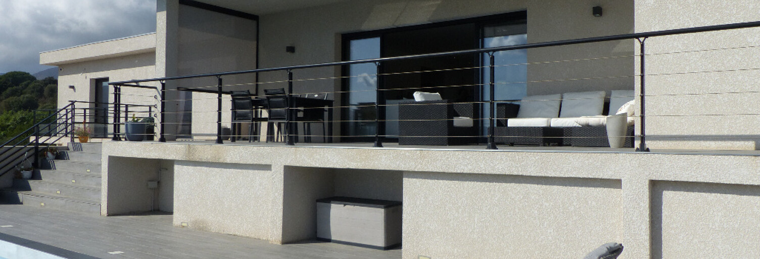 Maison 6 Pièces 232 m² à vendre à Afa (20167)