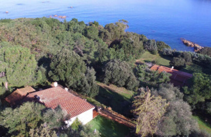 COTI CHIAVERI charmante villa 150m2 en bord de mer avec accè — photo 2