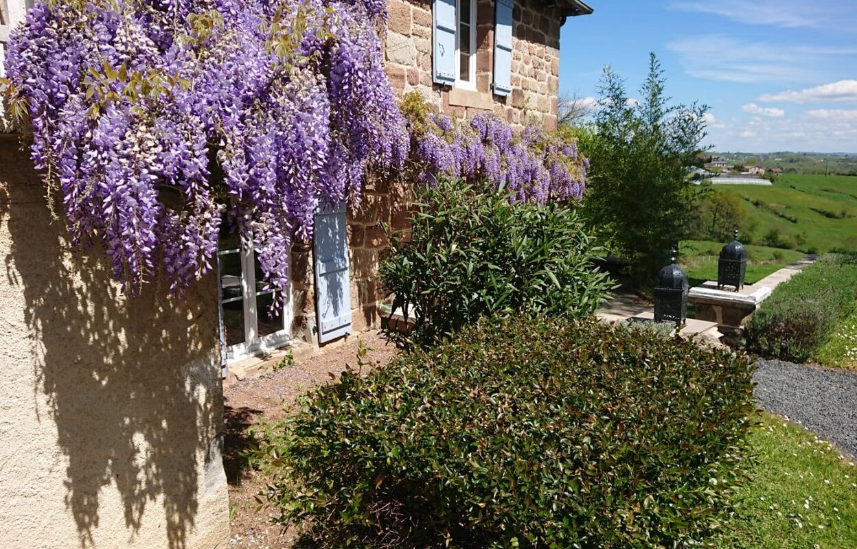 maison 6 pièces 183 m2 à vendre à Brignac-la-Plaine (19310)