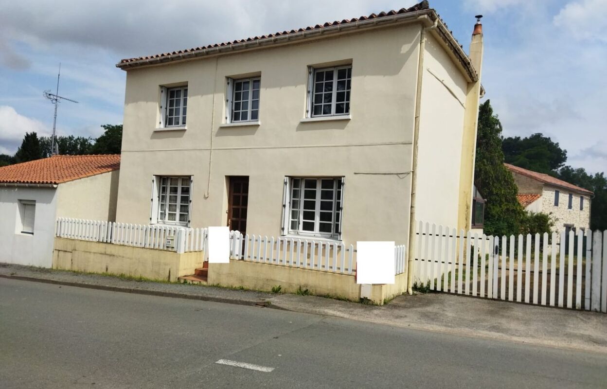 maison 6 pièces 106 m2 à vendre à Le Champ-Saint-Père (85540)
