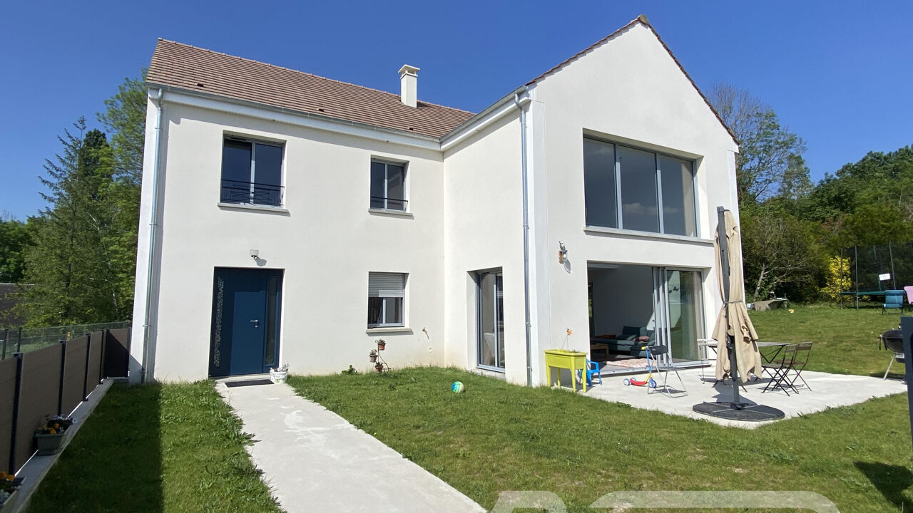 maison 5 pièces 187 m2 à vendre à Villiers-Saint-Frédéric (78640)