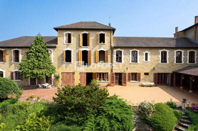 Maison 15 pièces 1236000 €