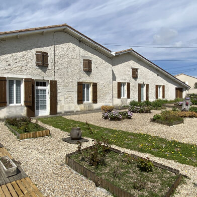 Maison 7 pièces 349800 €