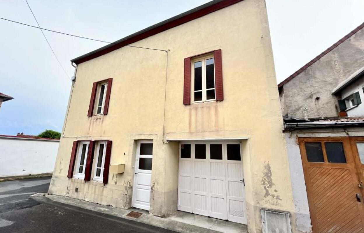 maison 4 pièces 76 m2 à vendre à Montaigut (63700)