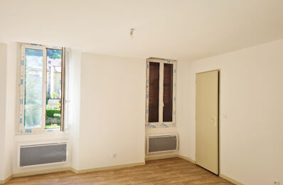 location appartement 580 € CC /mois à proximité de Puget-Ville (83390)