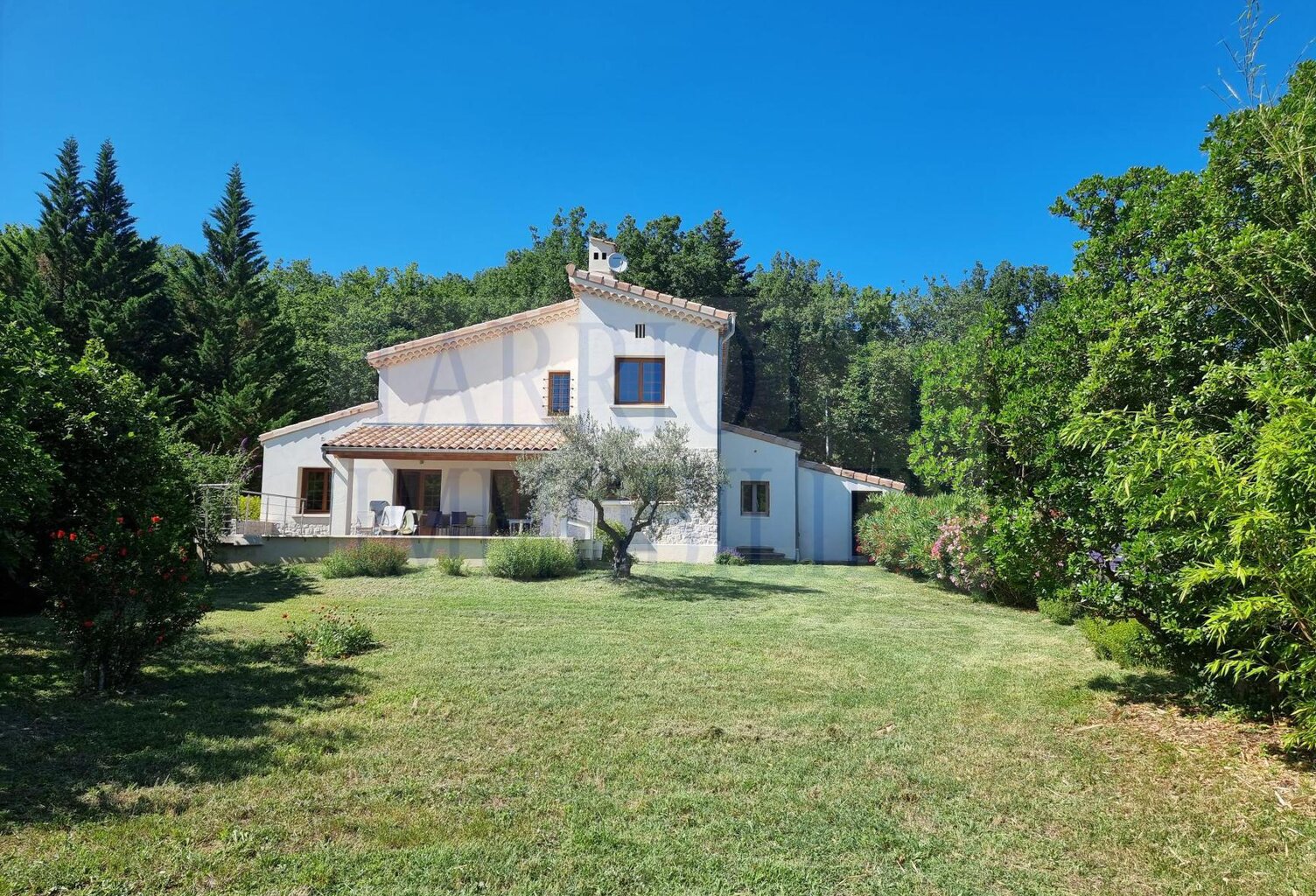 Vente maison 6 pièces 168 m² Dieulefit (26220) — photo 1