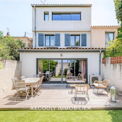Maison 5 pièces 997000 €