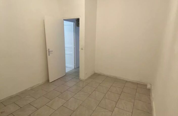 IMMEUBLE CENTRE VILLE - 13001 MARSEILLE — photo 3