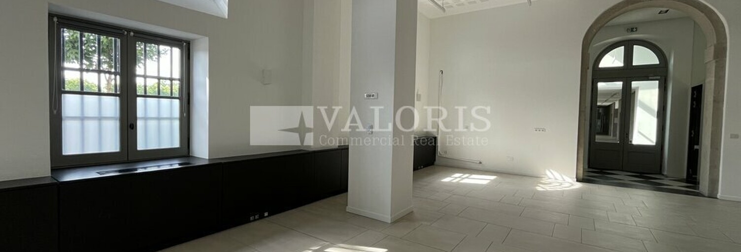 Bureau  989 m² à louer à Lyon 2 (69002)