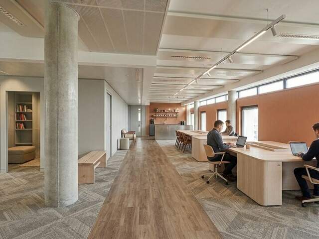 BUREAUX à LOUER — photo du bien