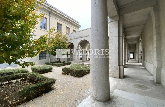 BUREAUX à LOUER — photo 4