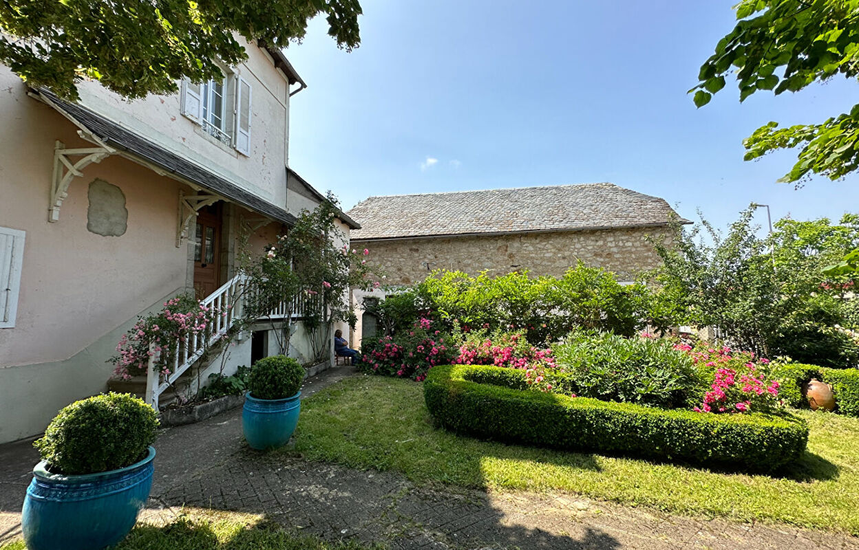 maison 8 pièces 177 m2 à vendre à Laissac-Sévérac l'Église (12310)