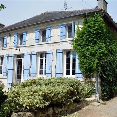 Maison 7 pièces 240 m²