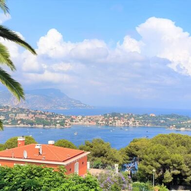 Maison 8 pièces 4900000 €