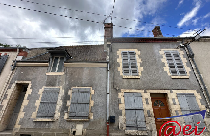 Immeuble de 2 appartements + un local commercial — photo 3