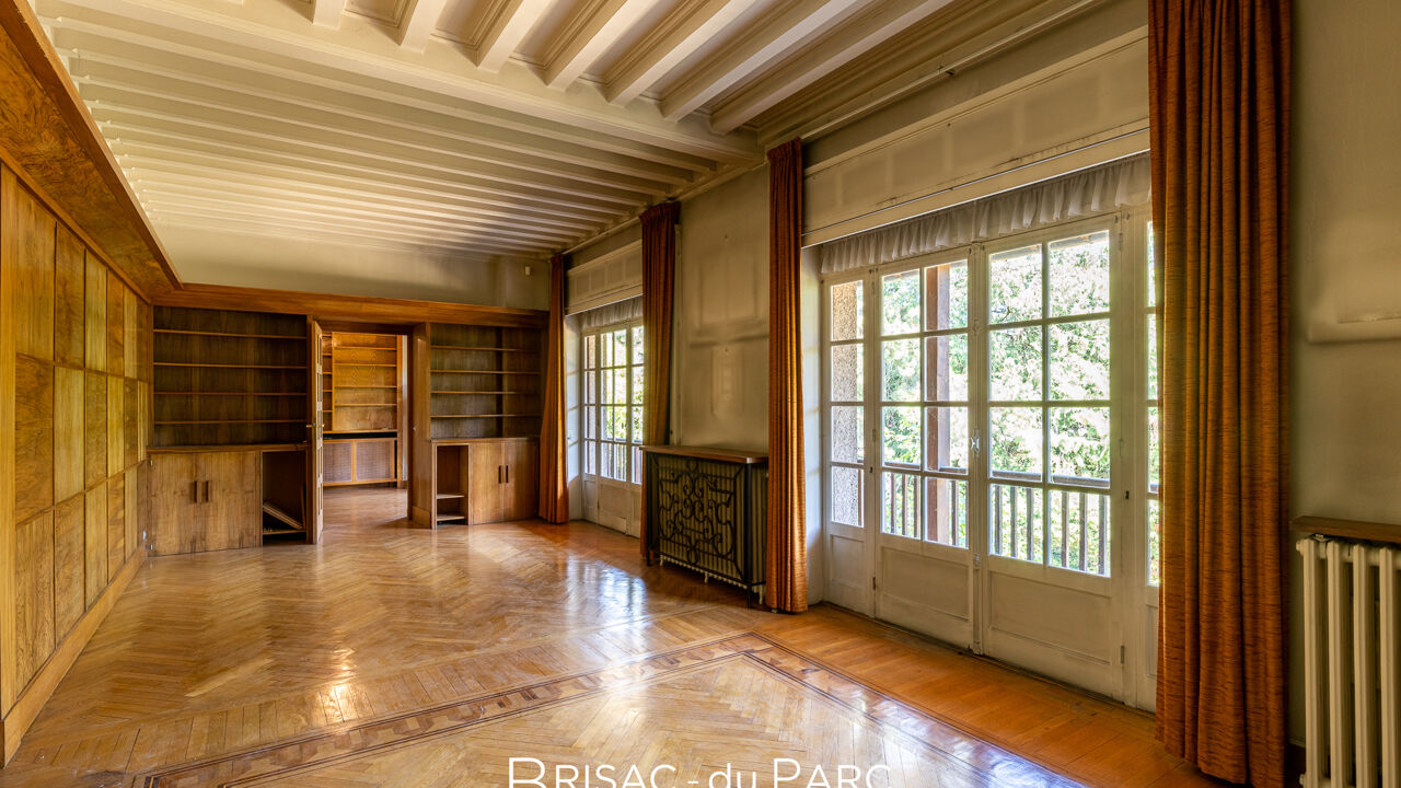 maison 14 pièces 580 m2 à vendre à Dijon (21000)