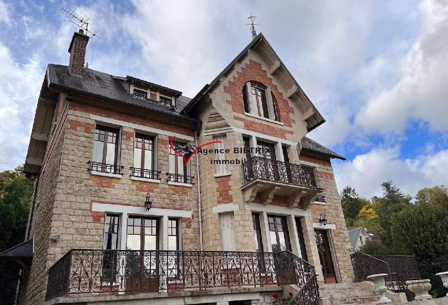 Vente maison 10 pièces 433 m² L'Isle-Adam (95290) — photo 1