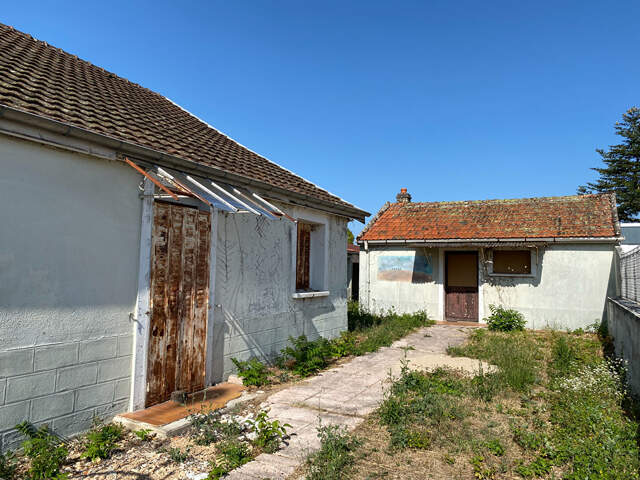 Ensemble immobilier  A RENOVER ENTIEREMENT — photo du bien