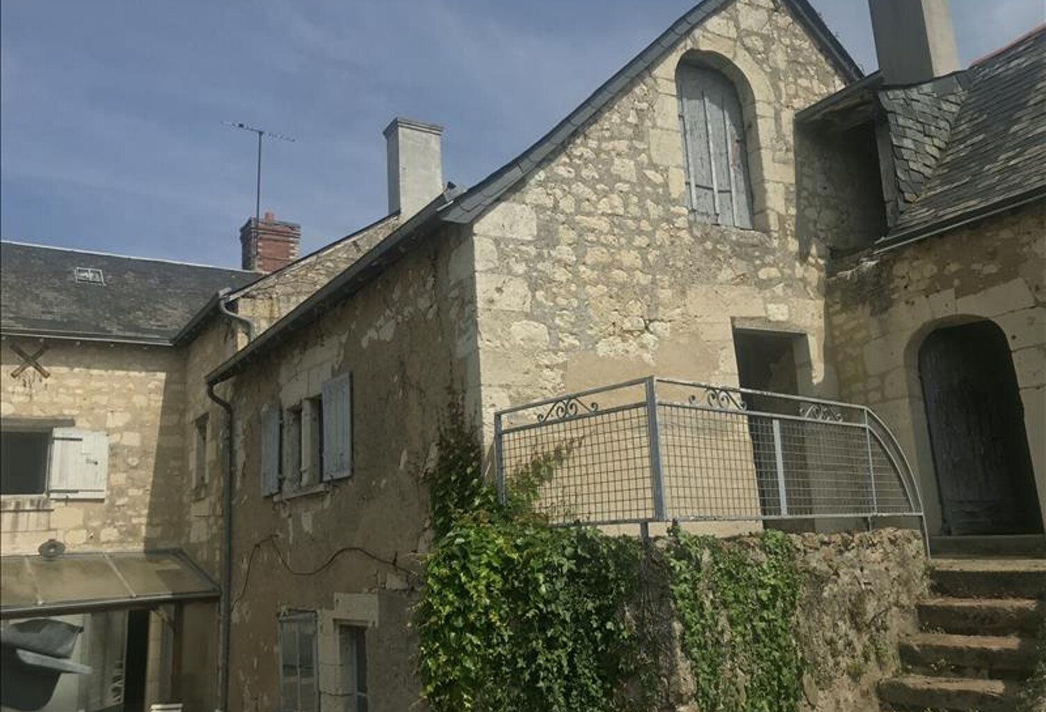 Maison de bourg de 5 pièces principales — photo 1