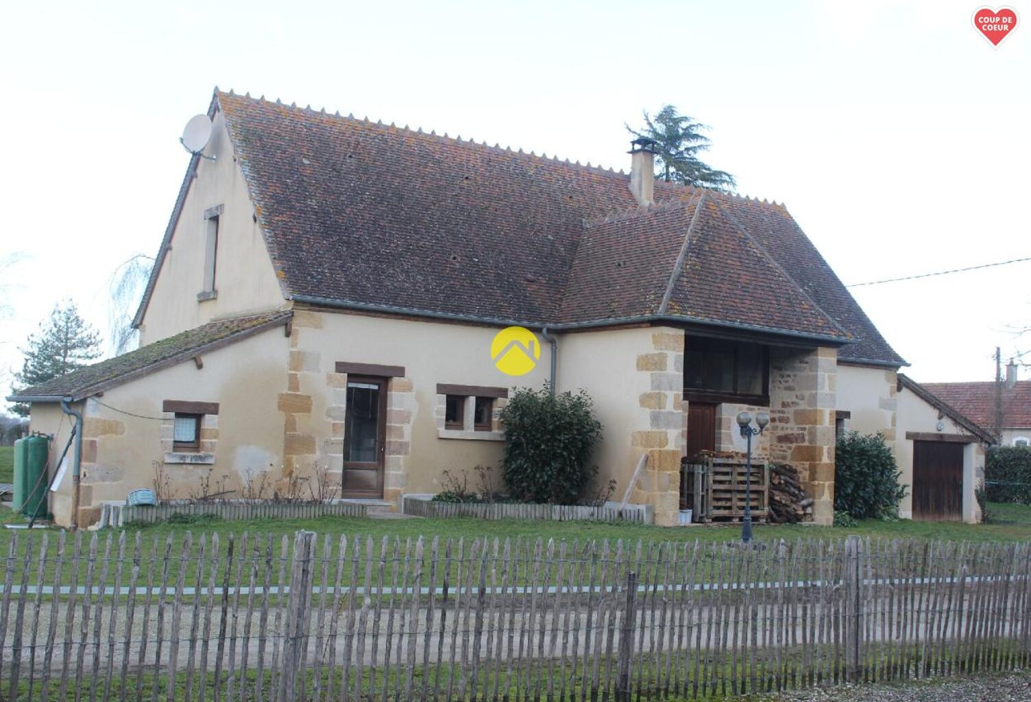 Fermette rénovée + étang — photo 1
