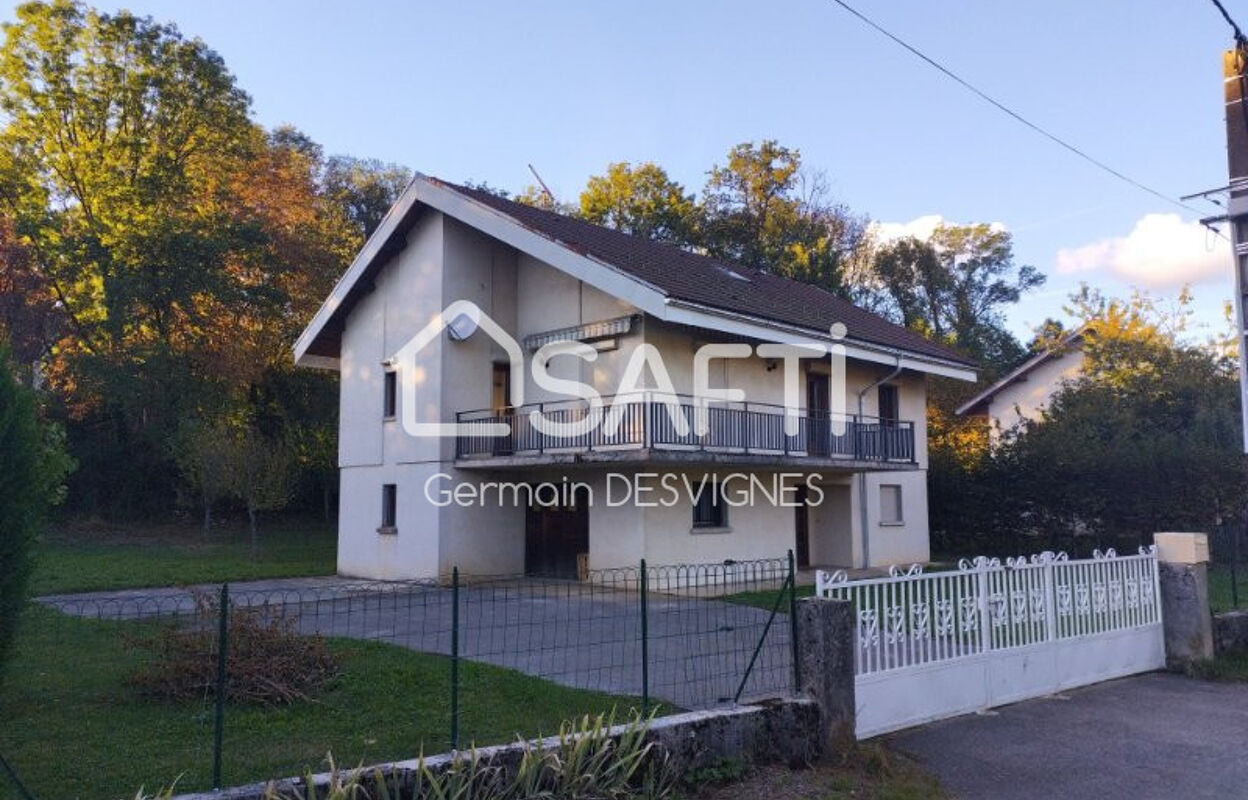 maison 5 pièces 150 m2 à vendre à Saint-Lupicin (39170)