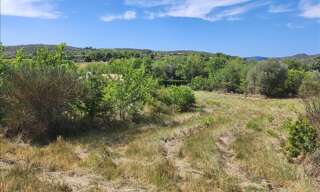 Terrain  4250 m² à vendre à Roujan (34320)