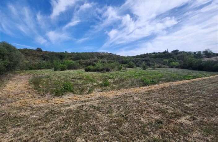 Terrain non constructible de 0 pièces principales — photo 3