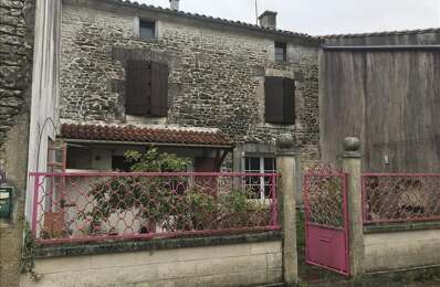 vente maison 56 000 € à proximité de Marcillac-Lanville (16140)