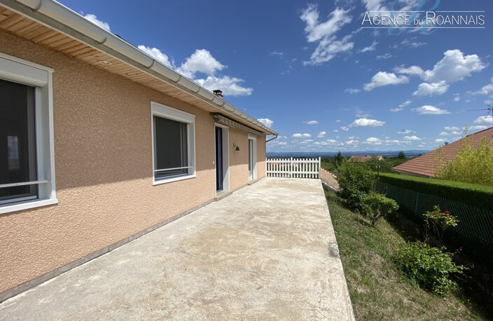 Côte Roannaise, Maison de construction traditionnelle sur 19 — photo 3