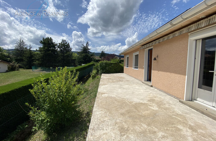 Côte Roannaise, Maison de construction traditionnelle sur 19 — photo 4