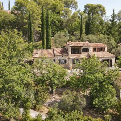 Maison 5 pièces 693000 €