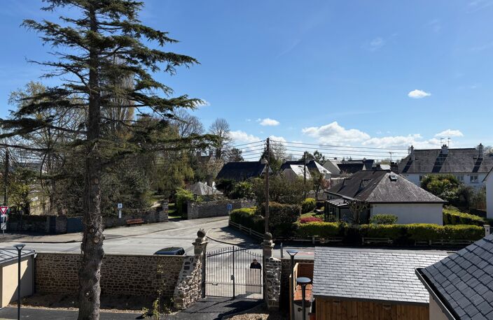 CLOS VALVER  Une résidence intimiste clos de murs en pierres — photo 3