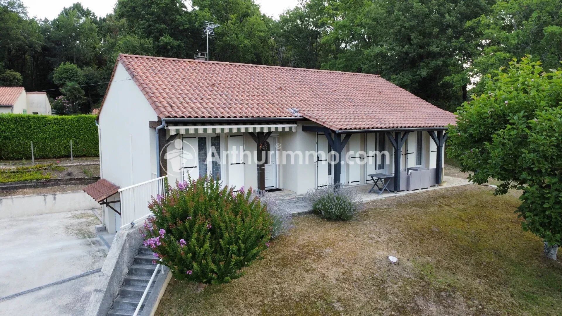 Vente Maison 95 m² à Léguillac-de-l'Auche 202 000 €