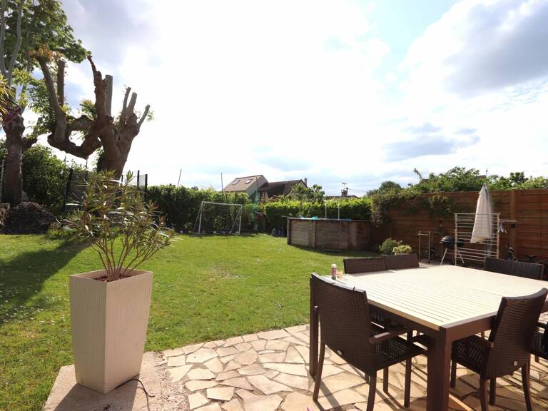 A LOUER Maison familiale individuelle — photo 1
