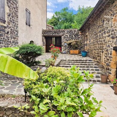 Maison 15 pièces 849000 €