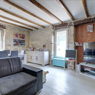 Maison 8 pièces 251 m²