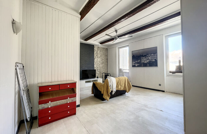 CASTELLANE avec Cave — photo 2