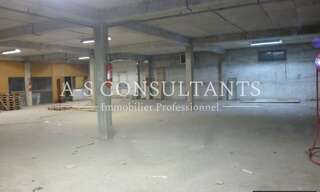 Local industriel  1500 m² à louer à Portes-lès-Valence (26800)