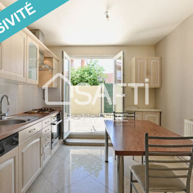 Maison 8 pièces 140 m²