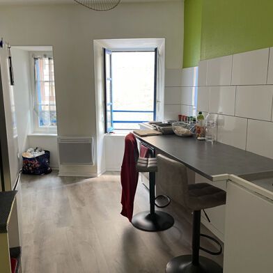 Immeuble  148000 €