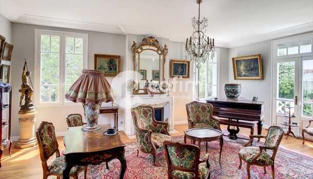 Villa / Maison 9 pièces  à vendre Tarbes 65000