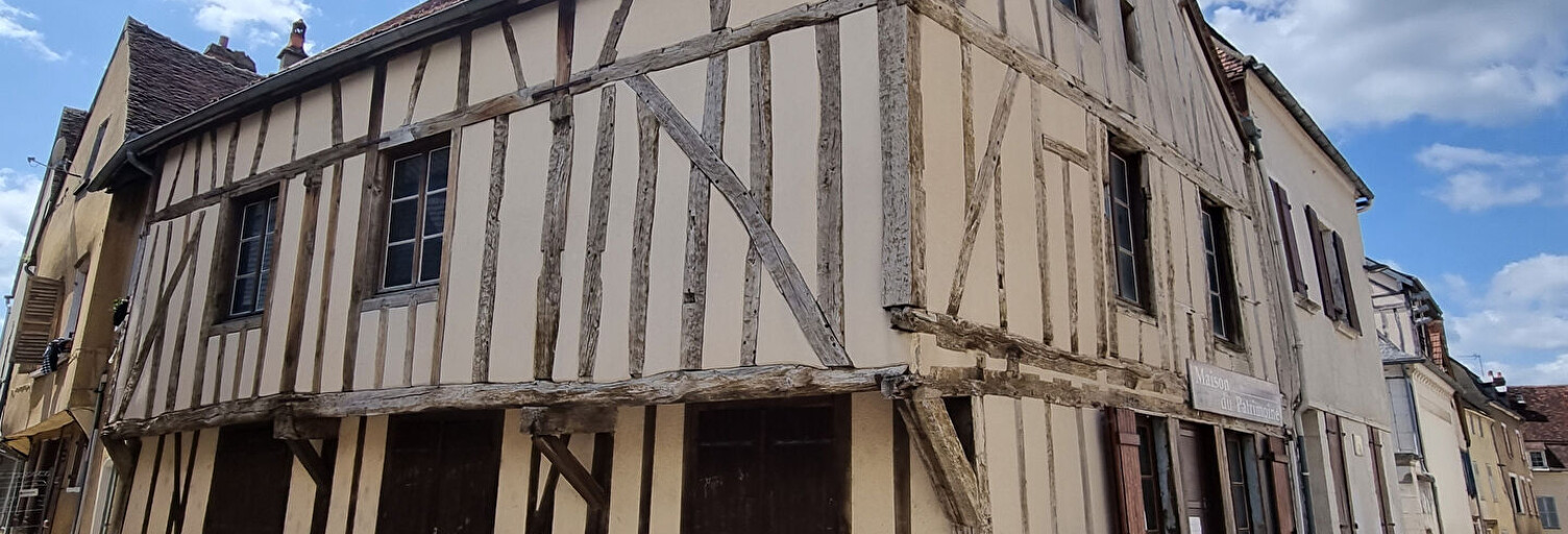 Maison 2 Pièces 190 m² à vendre à Saint-Florentin (89600)