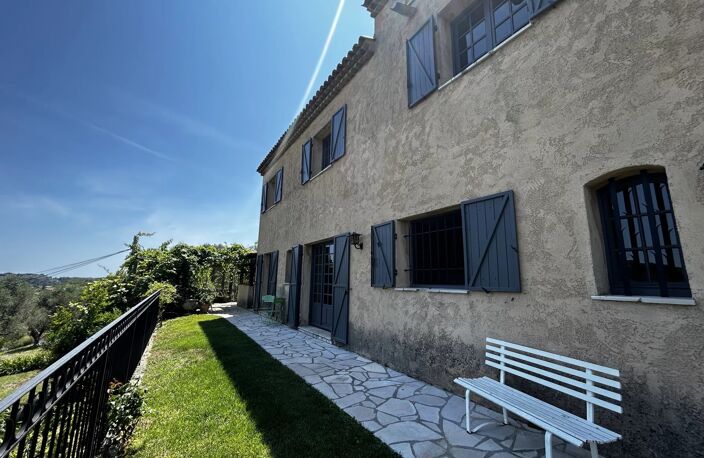 A VENDRE MOUGINS - Appartement-Villa 150m2 en Rez de Jardin + te — photo 3