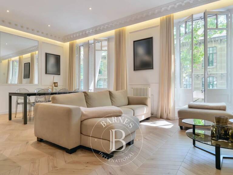 Lyon 6 - Parc de la Tête d'or - Appartement de 142,02 m² - 4 chambres — photo 1