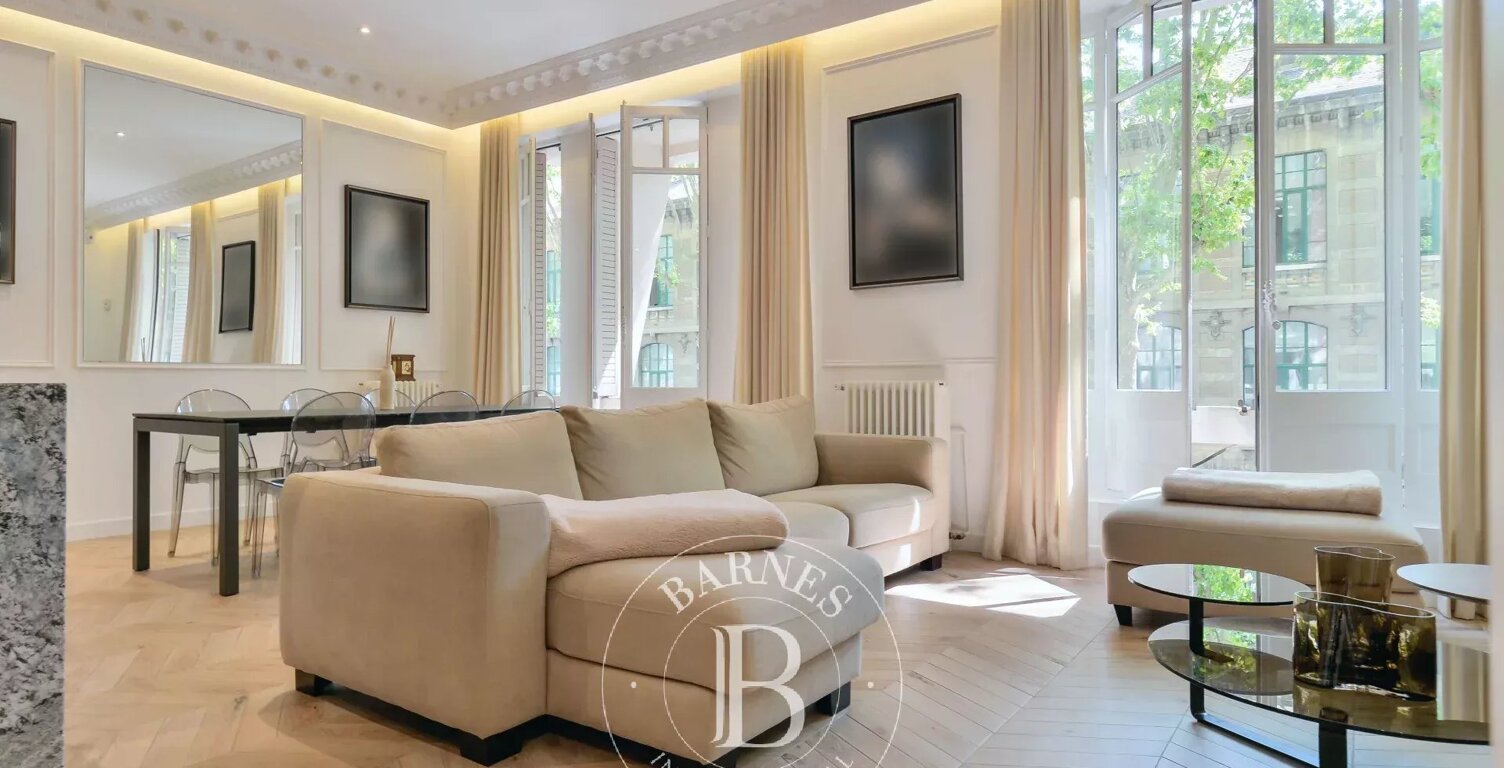 Lyon 6 - Parc de la Tête d'or - Appartement de 142,02 m² - 4 chambres — photo 1