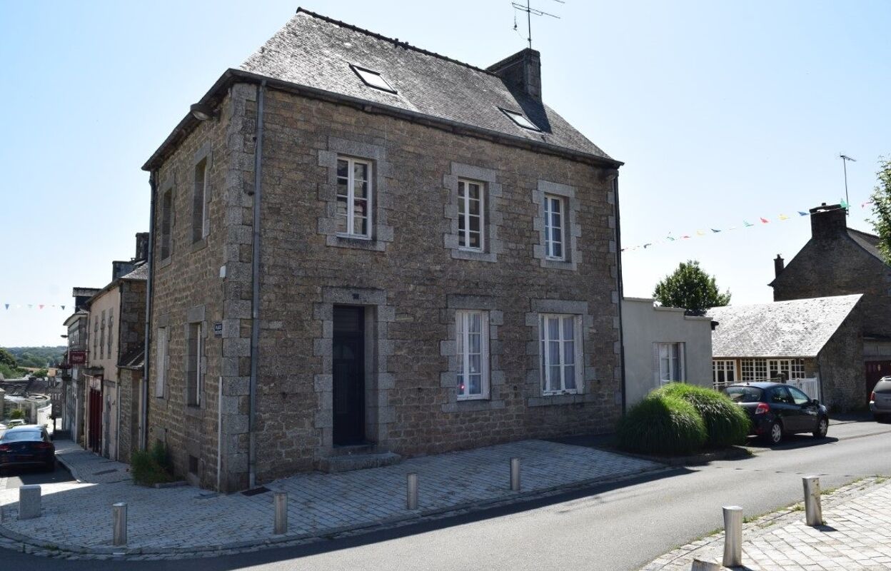 maison 8 pièces 159 m2 à vendre à Saint-Nicolas-du-Pélem (22480)