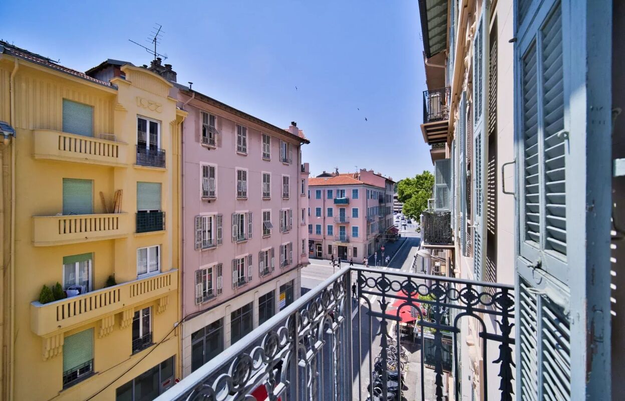 appartement 2 pièces 42 m2 à vendre à Nice (06000)